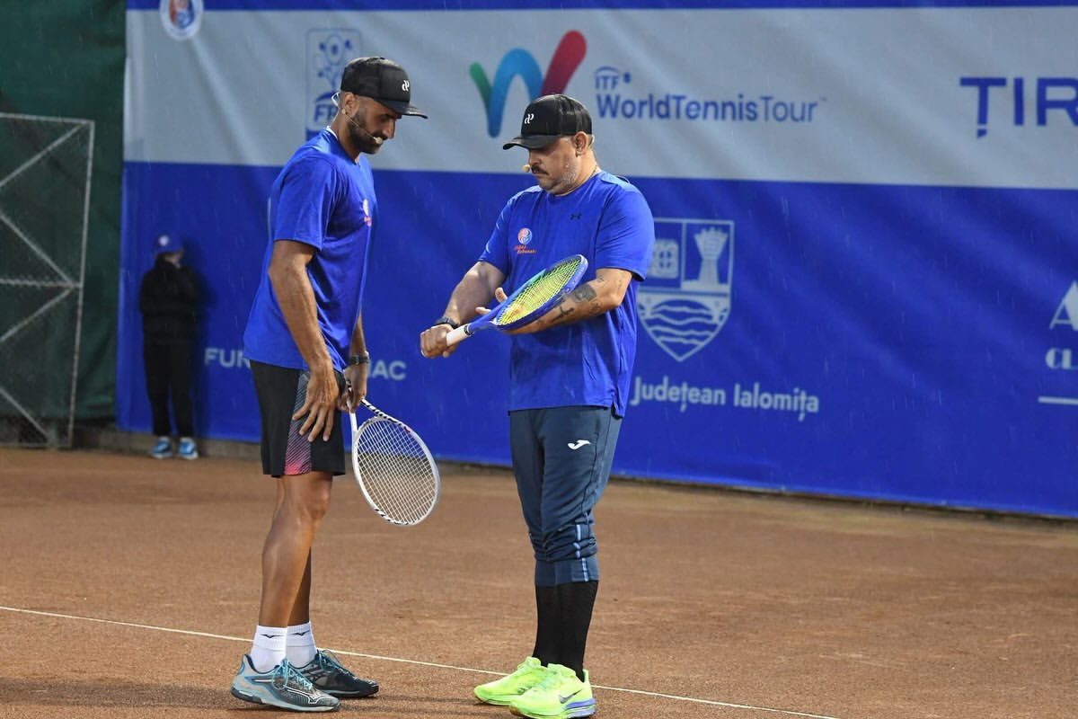 Mihai Bobonete și Horia Brenciu au jucat tenis pe ploaie pentru a ajuta un copil bolnav