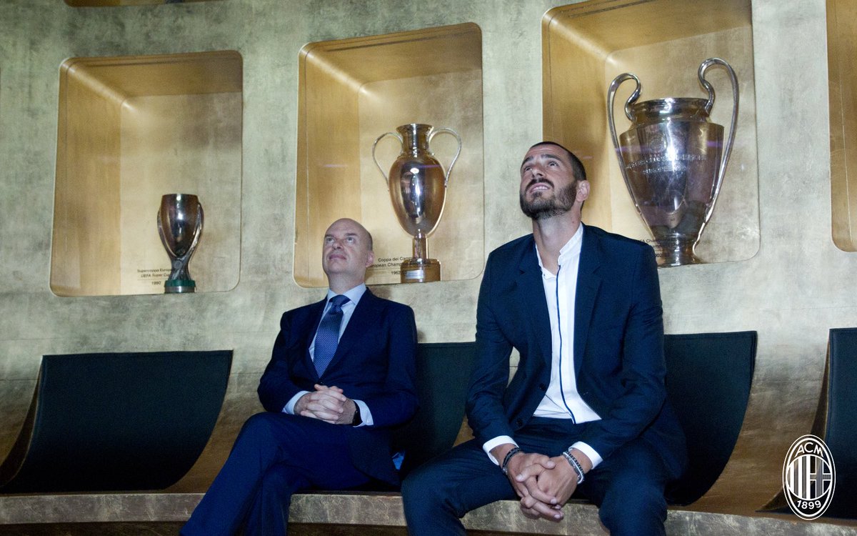 UPDATE. Bomba verii în Italia: Bonucci la AC Milan! Adversara Craiovei s-a întârit cu stoperul de la Juventus Torino. Mesaj pentru fanii lui Juve. Vine şi Lucas Biglia
