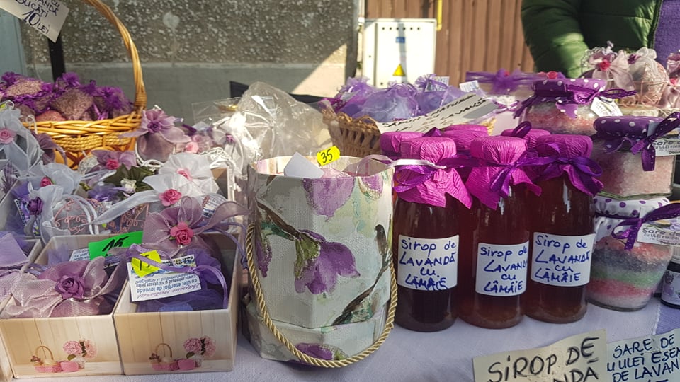 Afacere cu parfum. O familie de români a dat lovitura cu o afacere, la care puțini s-ar fi gândit! "Soțul a fost cu ideea, deși nici unul nu știa nimic despre asta"