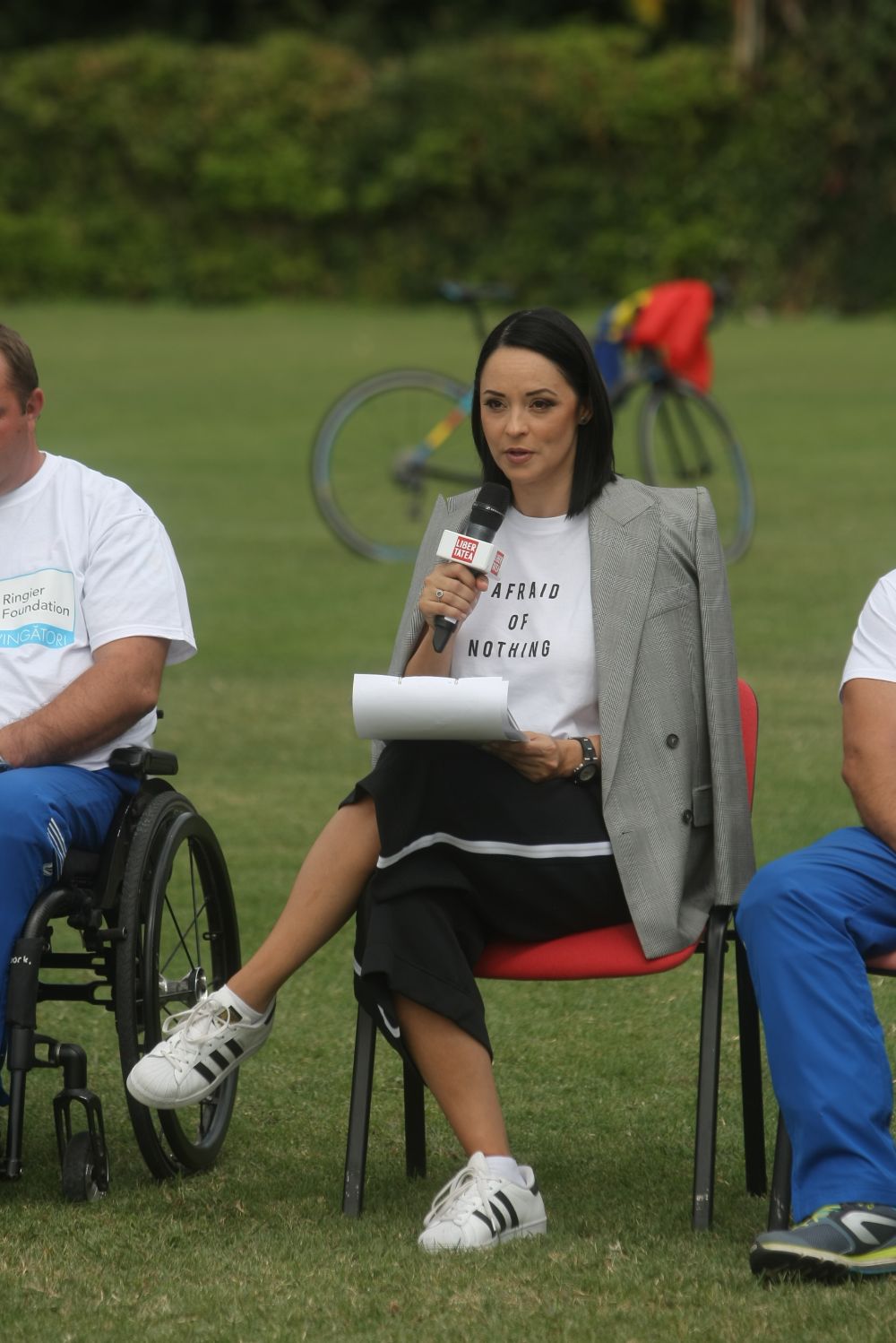 FOTO&VIDEO | Andreea Marin i-a prezentat pe eroii Invictus. Libertatea și Fundația Ringer au donat 10.000 de euro pentru soldații răniți în războaie