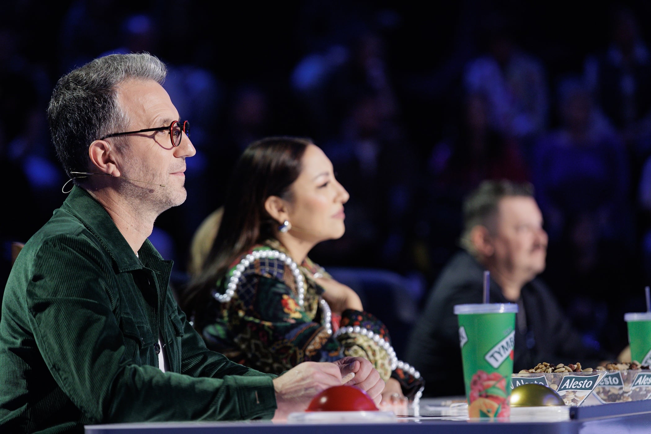 „Românii au talent”, 17 aprilie 2026. Andi Moisescu, impresionat de povestea unui artist nomad: „Parcă a fost o secvență de film”