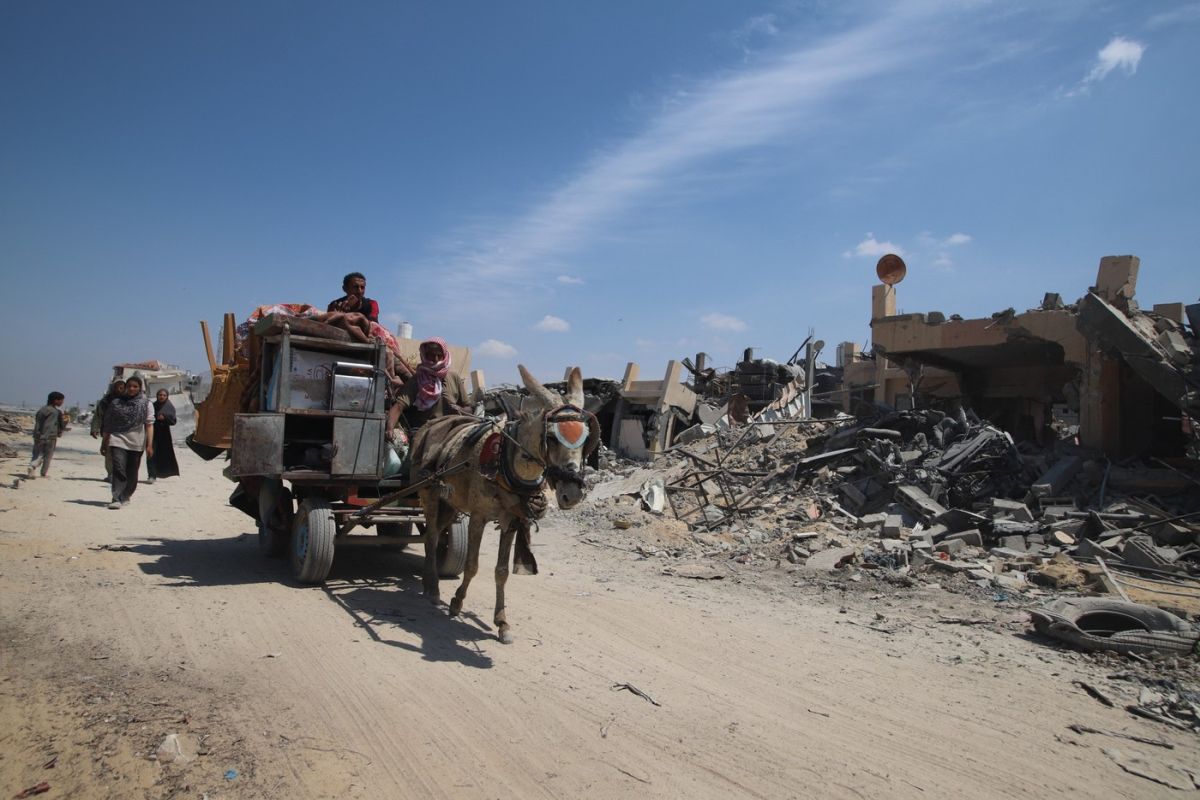 „Nu a mai rămas nimic”. Civilii au găsit un oraș în ruine la întoarcerea în Khan Younis după retragerea armatei israeliene