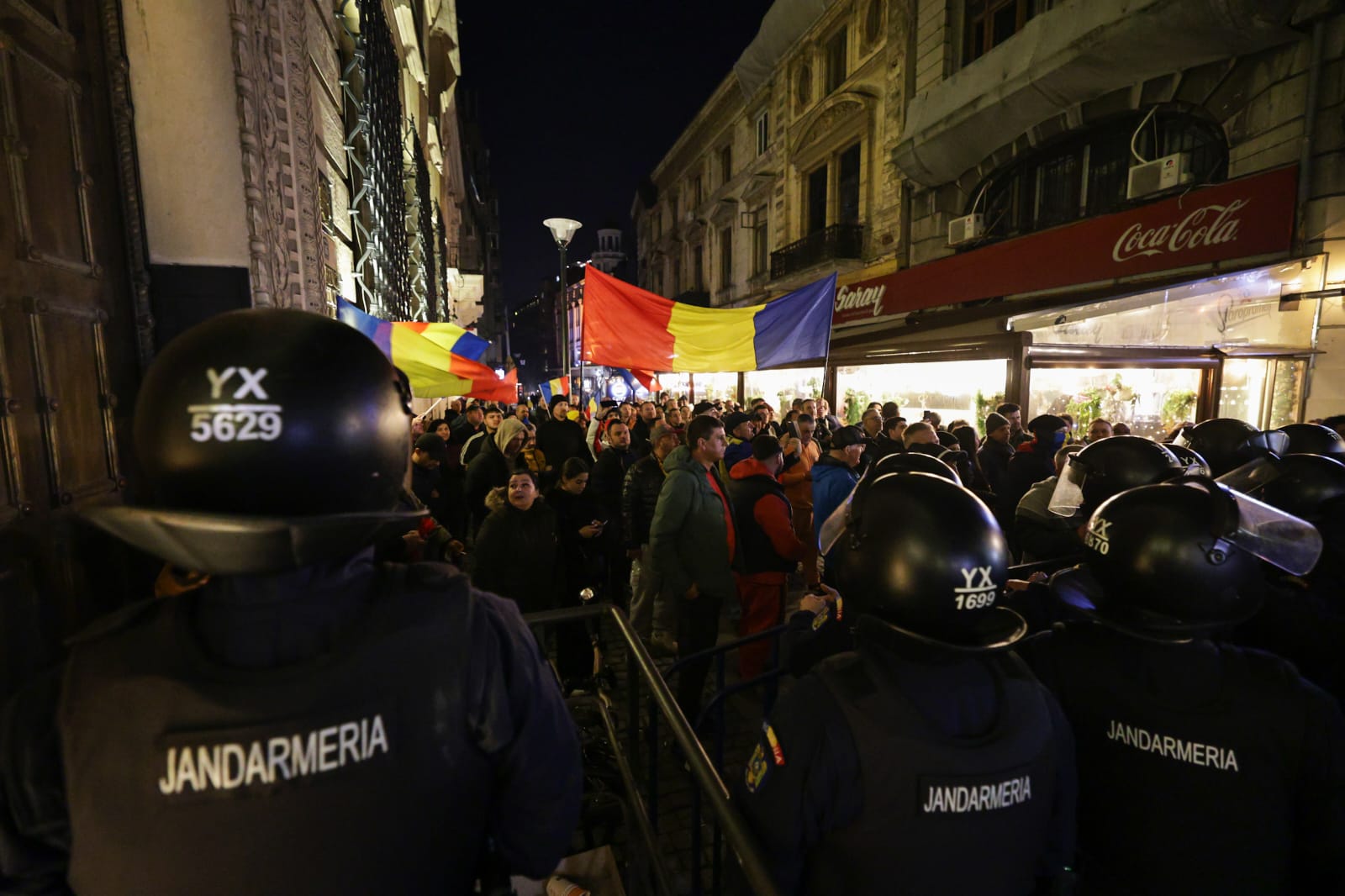 Oana Zăvoranu, live din mijlocul protestatarilor pro-Georgescu. Atac la Tudor Chirilă, Mihai Gâdea, Digi 24 și Antena 3