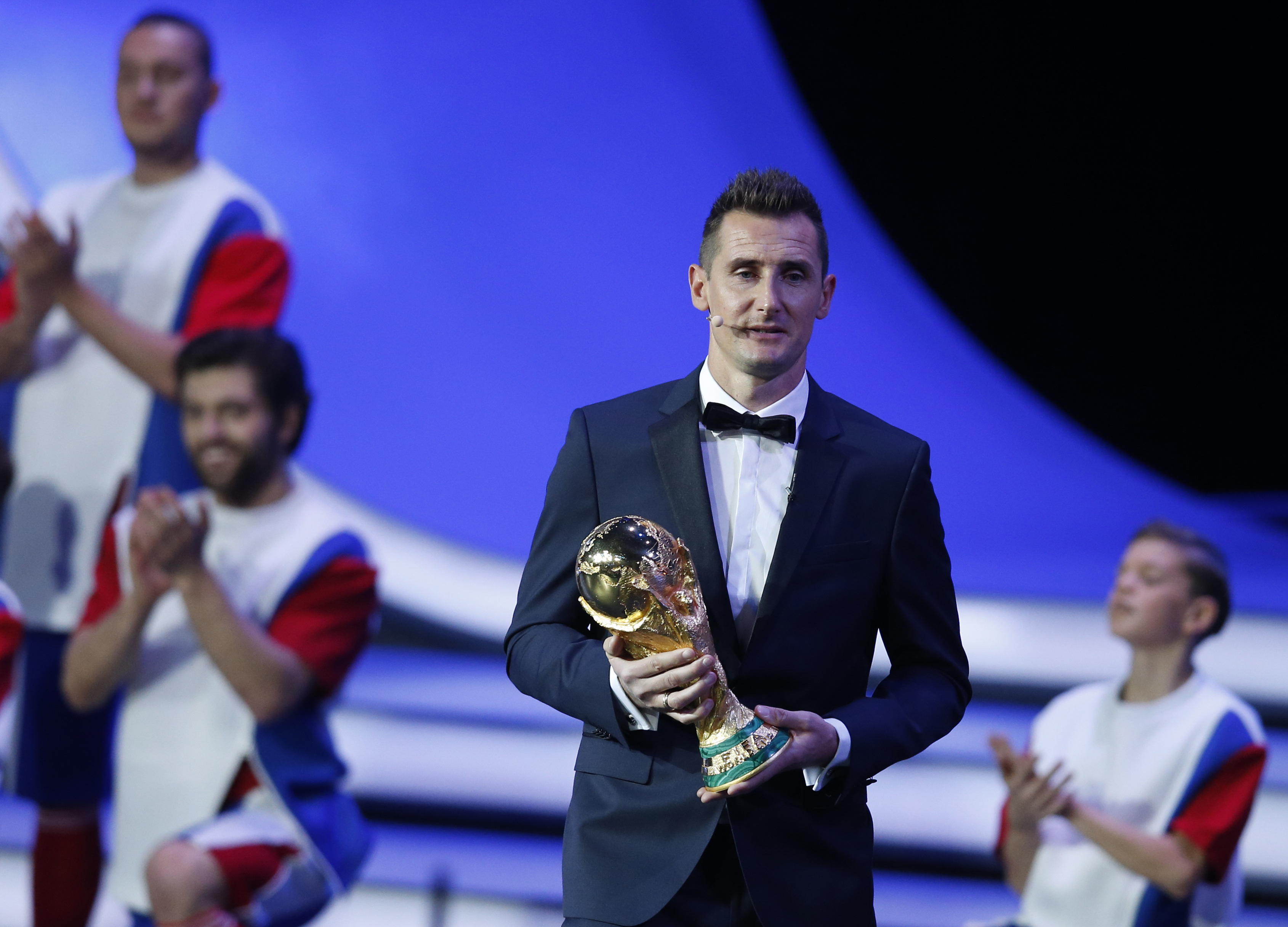 Tragerea la sorţi a grupelor Campionatului Mondial de Fotbal Rusia 2018, la TVR. Spania - Portugalia! Rusia - Arabia Saudită, primul meci al turneului| FOTO & VIDEO
