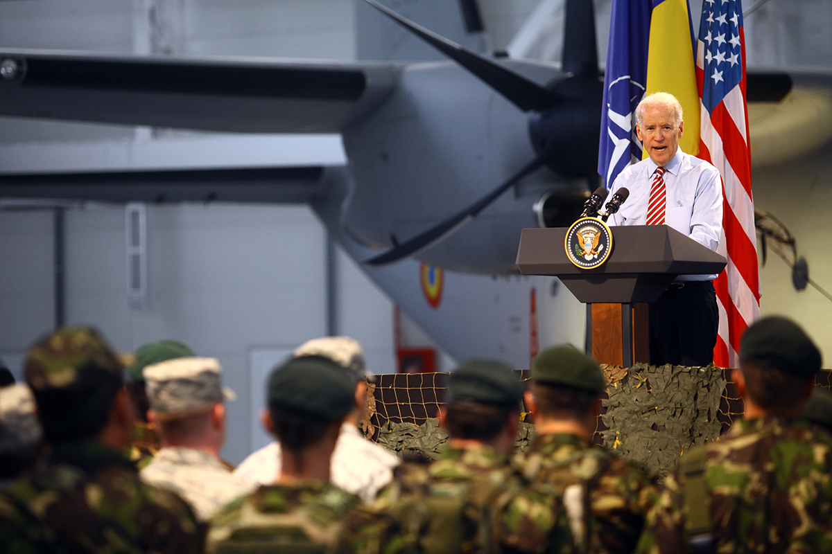 FOTO | Viața lui Joe Biden, în 50 de imagini
