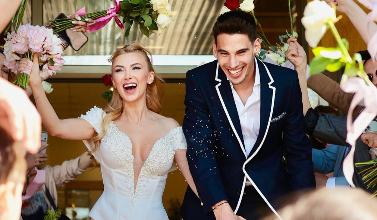 Imagini din casa de lux în care Andreea Bălan locuiește cu Victor Cornea. Vila are piscină, grădină uriașă și studio de înregistrări