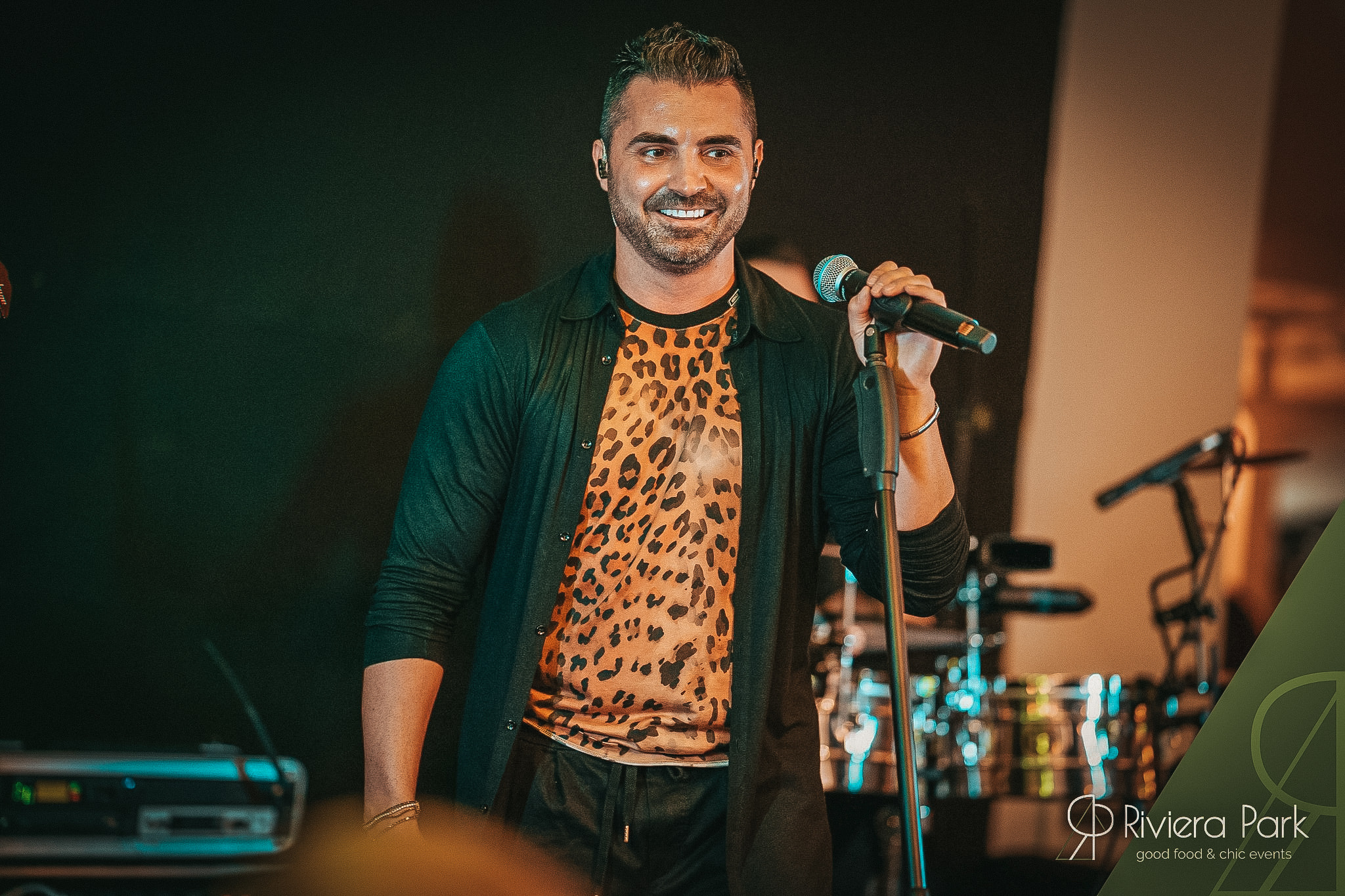 Pepe, atac subtil către fosta soție în noua melodie: „O familie nu poți să faci cu o pasăre de noapte”. A acuzat-o pe Raluca Pastramă de infidelitate