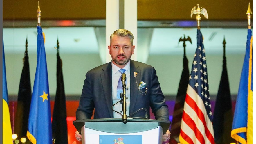 Botez românesc la Mar-a-Lago, reședința lui Donald Trump. Invitații lui Dragoș Sprînceană se laudă că l-au văzut prin geam pe Elon Musk