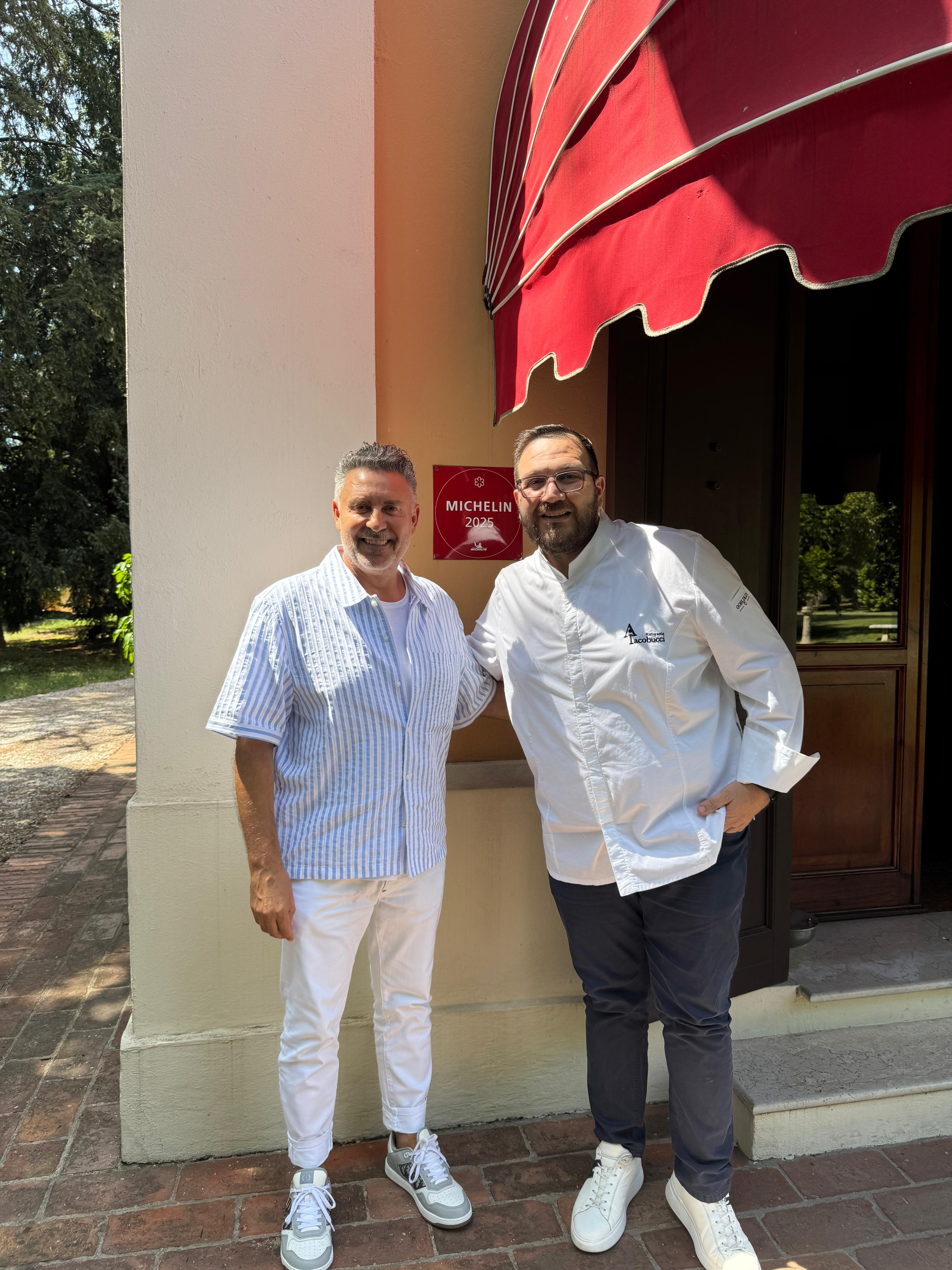 Cu cine s-a întâlnit chef Alexandru Sautner în vacanța petrecută cu familia în Italia. „Alături de el am fost la pescuit”