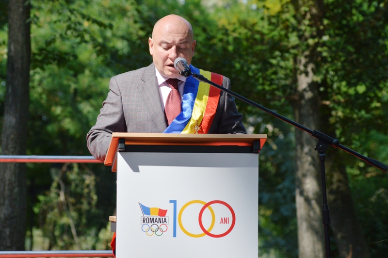 FOTO / Campionii României l-au omagiat pe George Gh. Bibescu, primul nostru reprezentant la CIO