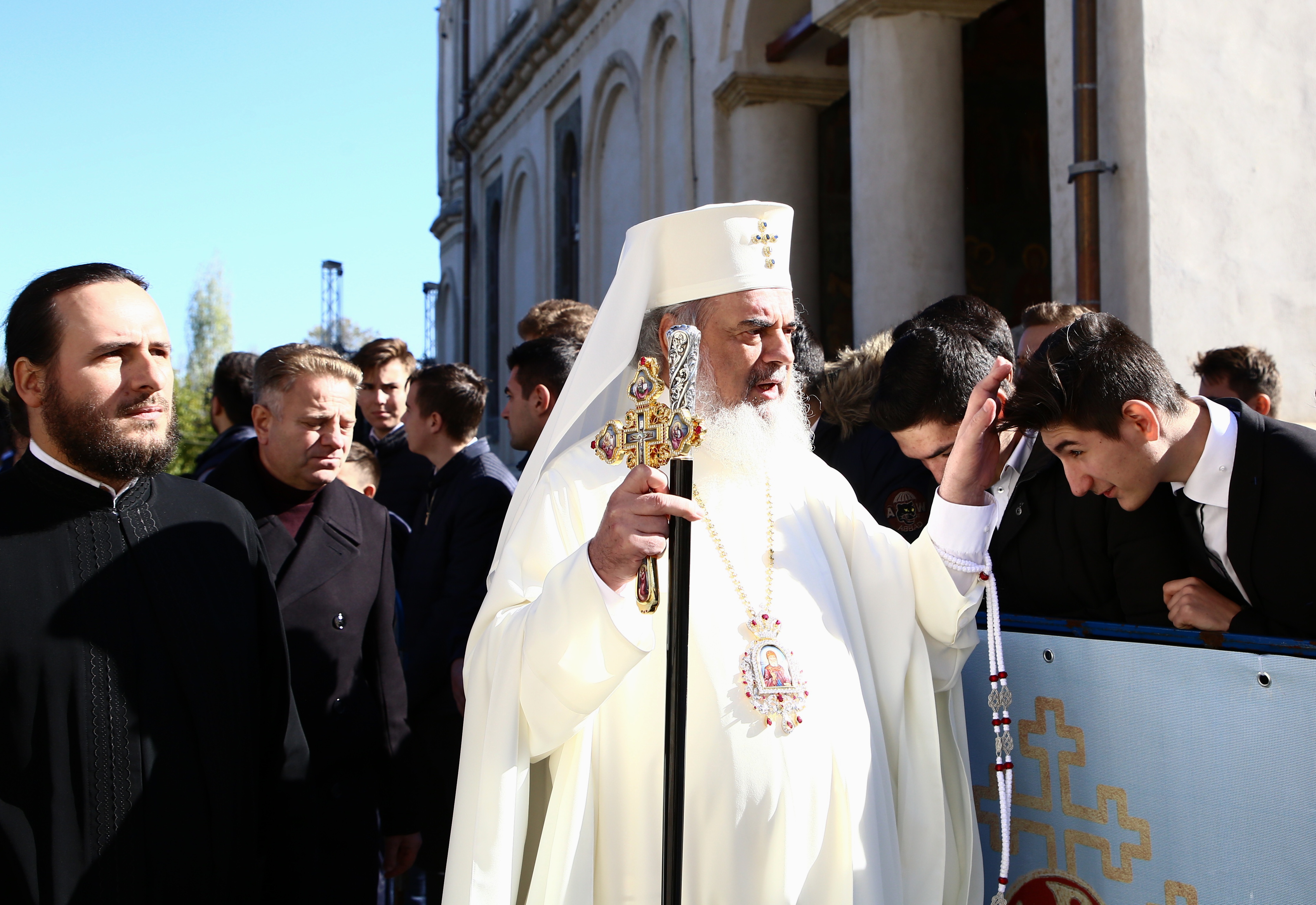 GALERIE FOTO/ Sărbătoarea Sfântului Dimitrie cel Nou a fost marcată joi după amiază printr-un pelerinaj