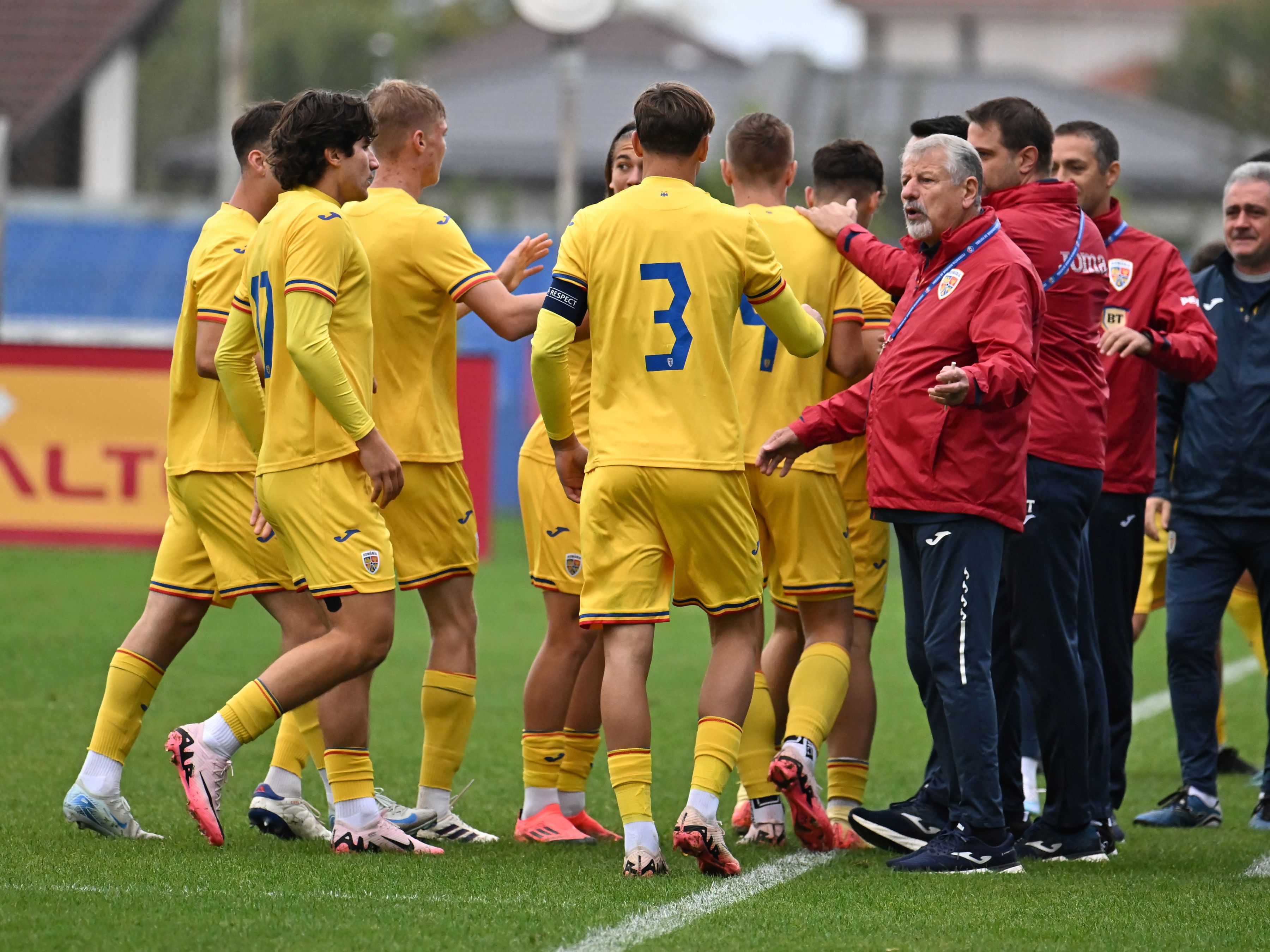 Cine transmite EURO 2025 U19 la TV în țara noastră. România e calificată la turneul final și joacă în iunie cu Muntenegru, Spania și Danemarca