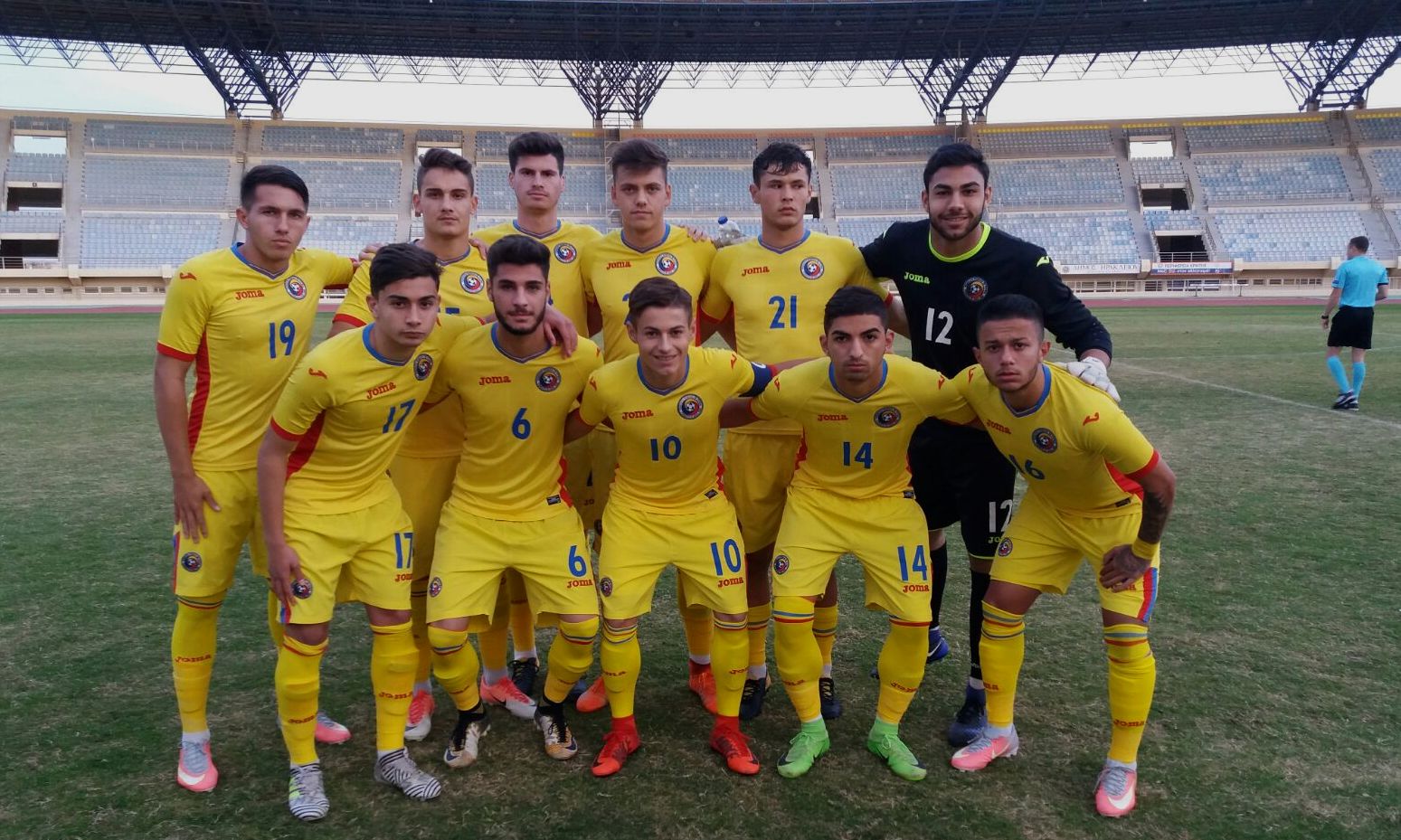 UPDATE | EXCLUSIV. Băutură și golănie la naționala U19 de fotbal a României, la turneul din Grecia. Vedeta Vlad Dragomir, de la Arsenal, l-a bruscat pe Gheorghiță Geolgău. Reacțiile celor implicați