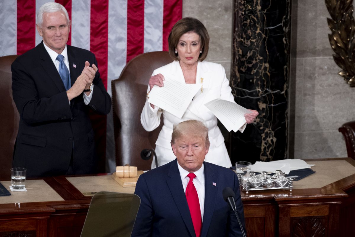 Săptămâna în imagini | Epidemia care capătă accente dramatice, tragediile din Turcia și războaiele lui Donald Trump