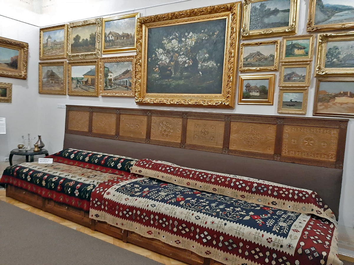 POVEȘTI DIN BUCUREȘTI | Vila cu clopoței în turn și misterul ceramicii albastre