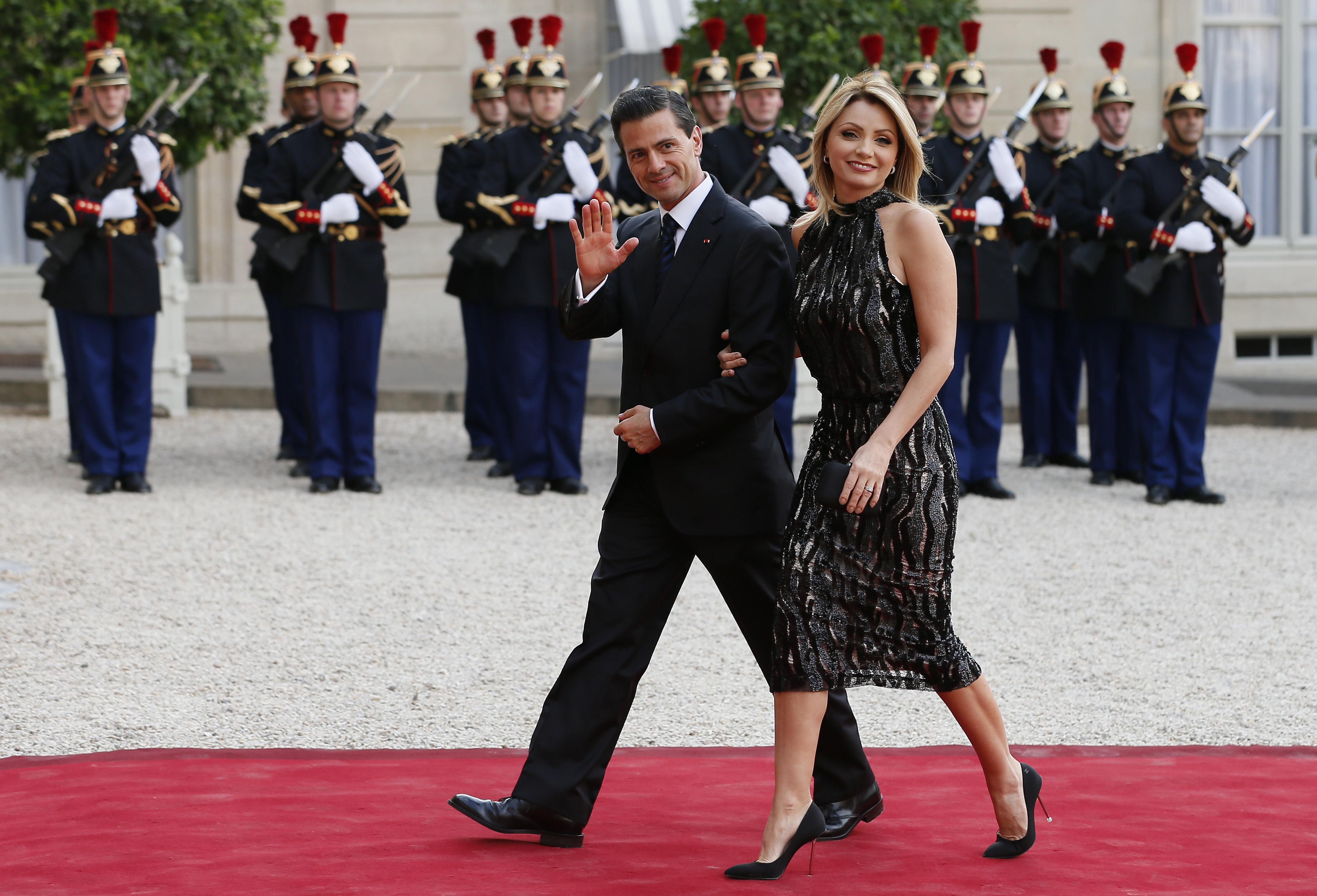 Cum se distra fosta primă doamnă a Mexicului pe vremea când juca în telenovele. Petreceri până la șase dimineața | FOTO