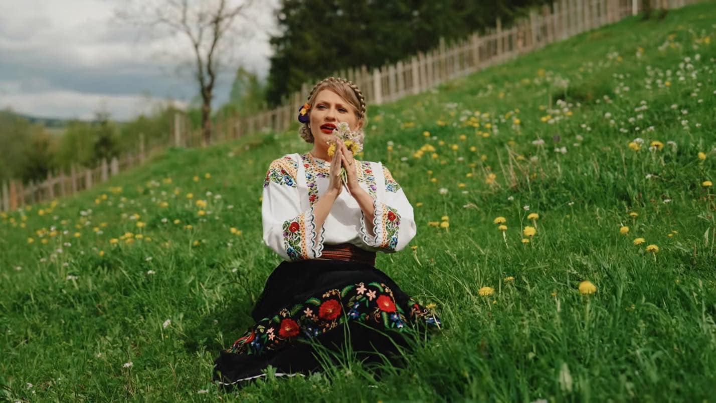 Mirela Vaida rupe tăcerea și vorbește despre relația cu soacra ei. „Ferească Dumnezeu să se enerveze”
