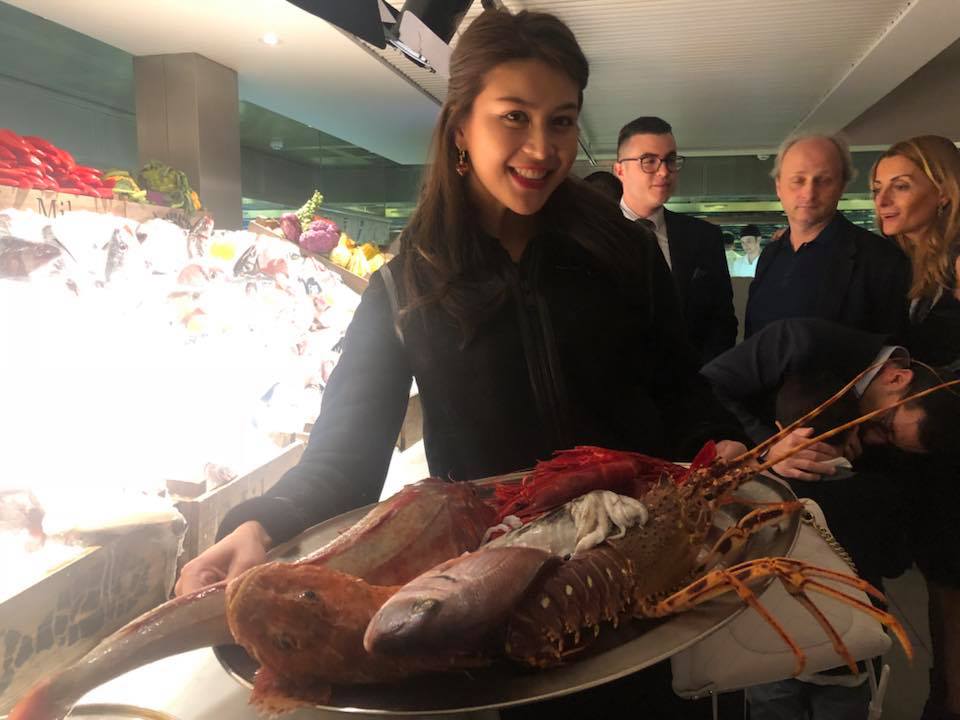 FOTO | O fostă concurentă la Miss Univers Tailanda a murit în tragicul accident de elicopter de la Leicester