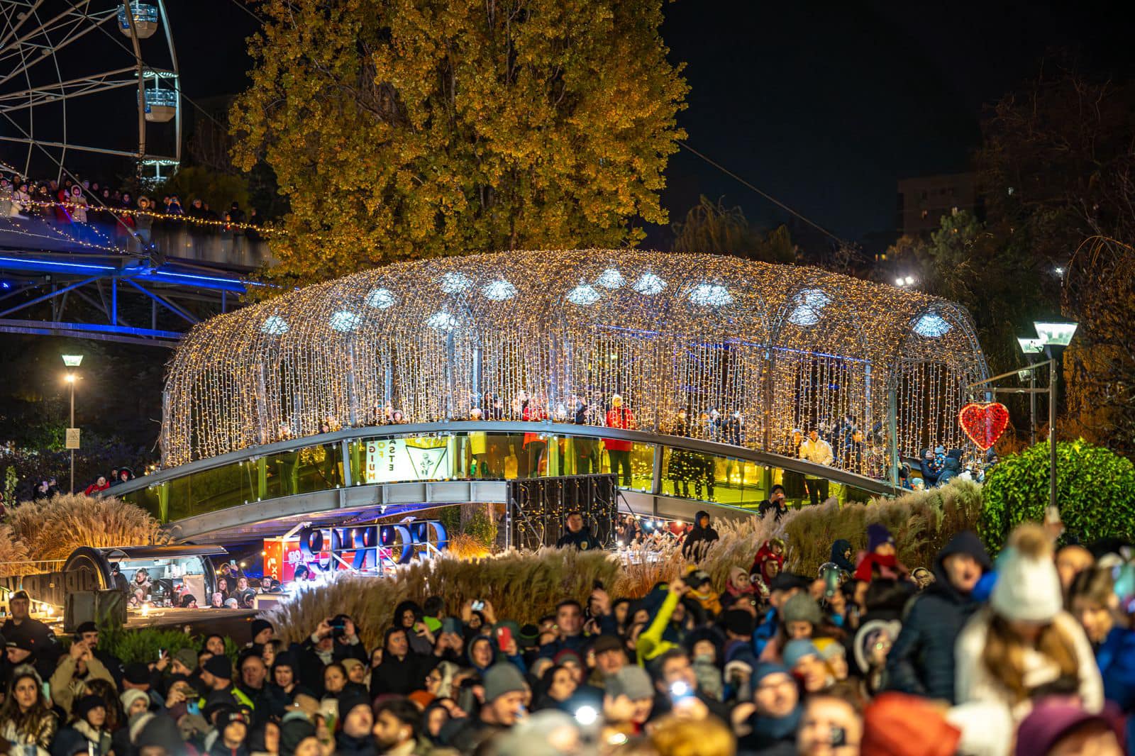Târgul West Side Christmas Market 2024. Care vor fi principalele atracții din Parcul Drumul Taberei