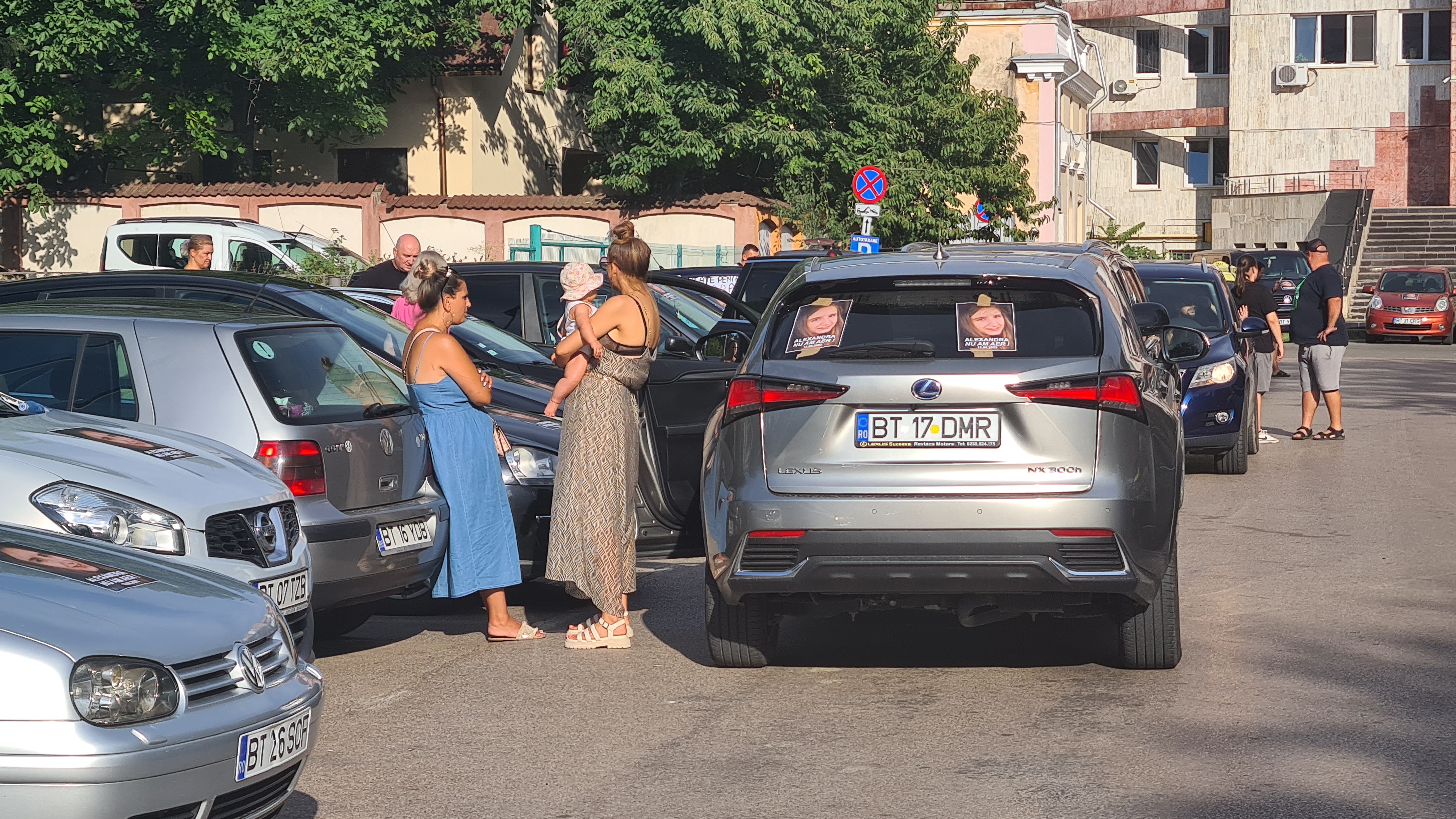 REPORTAJ. „Nici noi nu mai avem aer!” Botoșaniul fierbe și cere ca toți românii să se alăture protestelor, ca să nu se mai repete ce i s-a întâmplat Alexandrei