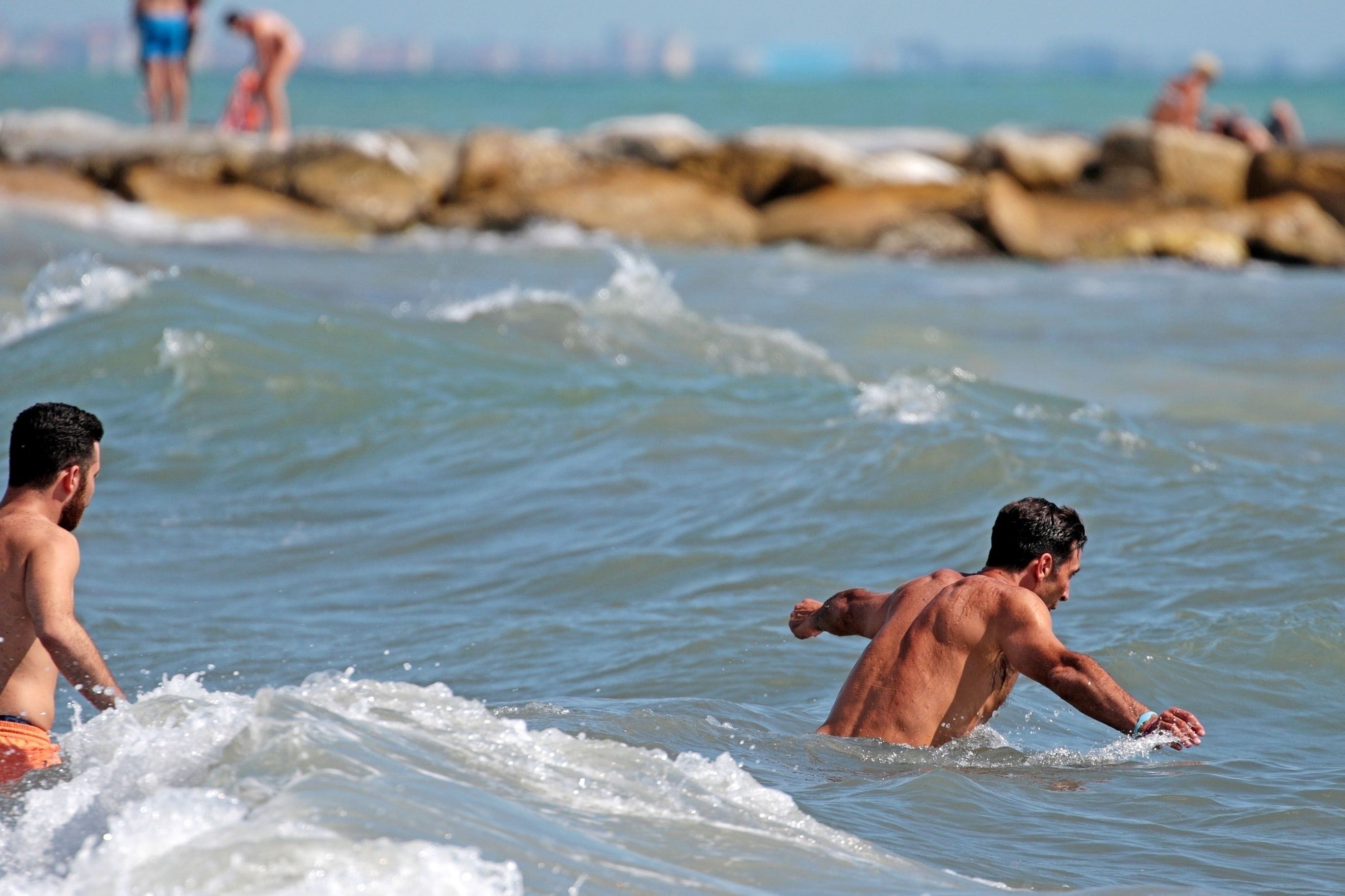 Gianluigi Buffon s-a bronzat pe Riviera italiană, după ce a semnat pentru PSG / GALERIE FOTO