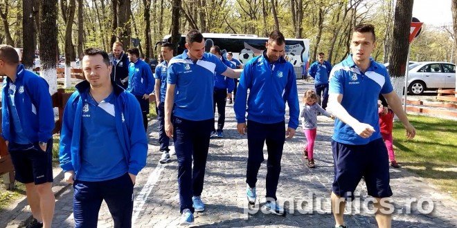 Edi Iordănescu şi-a dus jucătorii la Zoo. "Nu pierdem" / FOTO&VIDEO