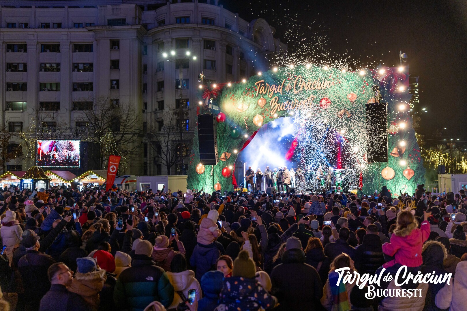 Târgul de Crăciun București 2025, Piața Constituției. Peste 120 de căsuțe, o roată panoramică și multe surprize + alte două târguri speciale la Universitate și Operă