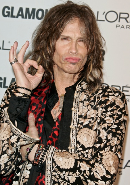 Steven Tyler, solistul de la Aerosmith, își amână concertele din cauza unei hemoragii la corzile vocale