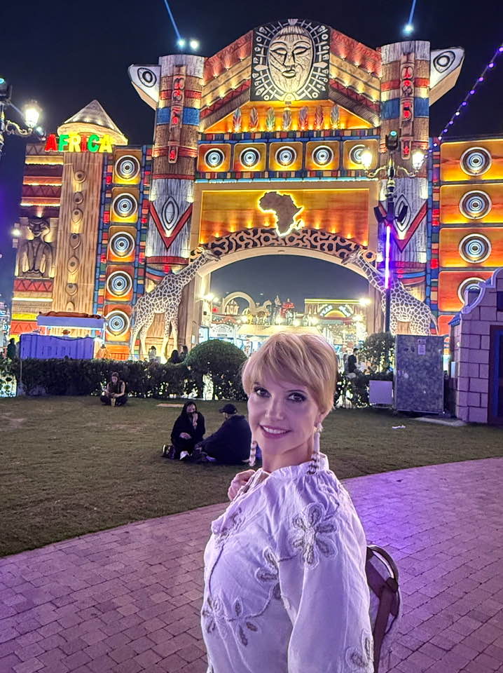 Marina Almășan, îngrijorată pentru fiul ei, Victor. Tânărul se află în Abu Dhabi, acolo unde au existat explozii în urma atacului iranian
