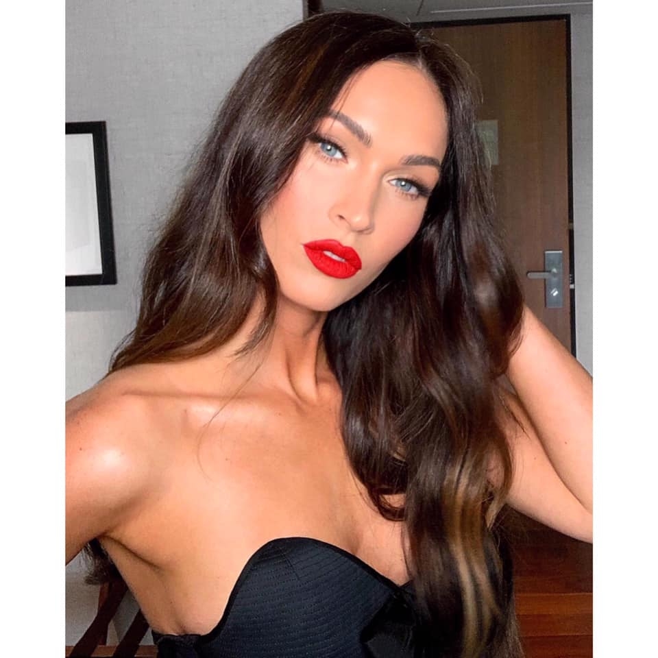Megan Fox a vorbit despre lupta ei postpartum, la șapte luni după ce a devenit mamă pentru a patra oară: „Nu am dormit deloc”