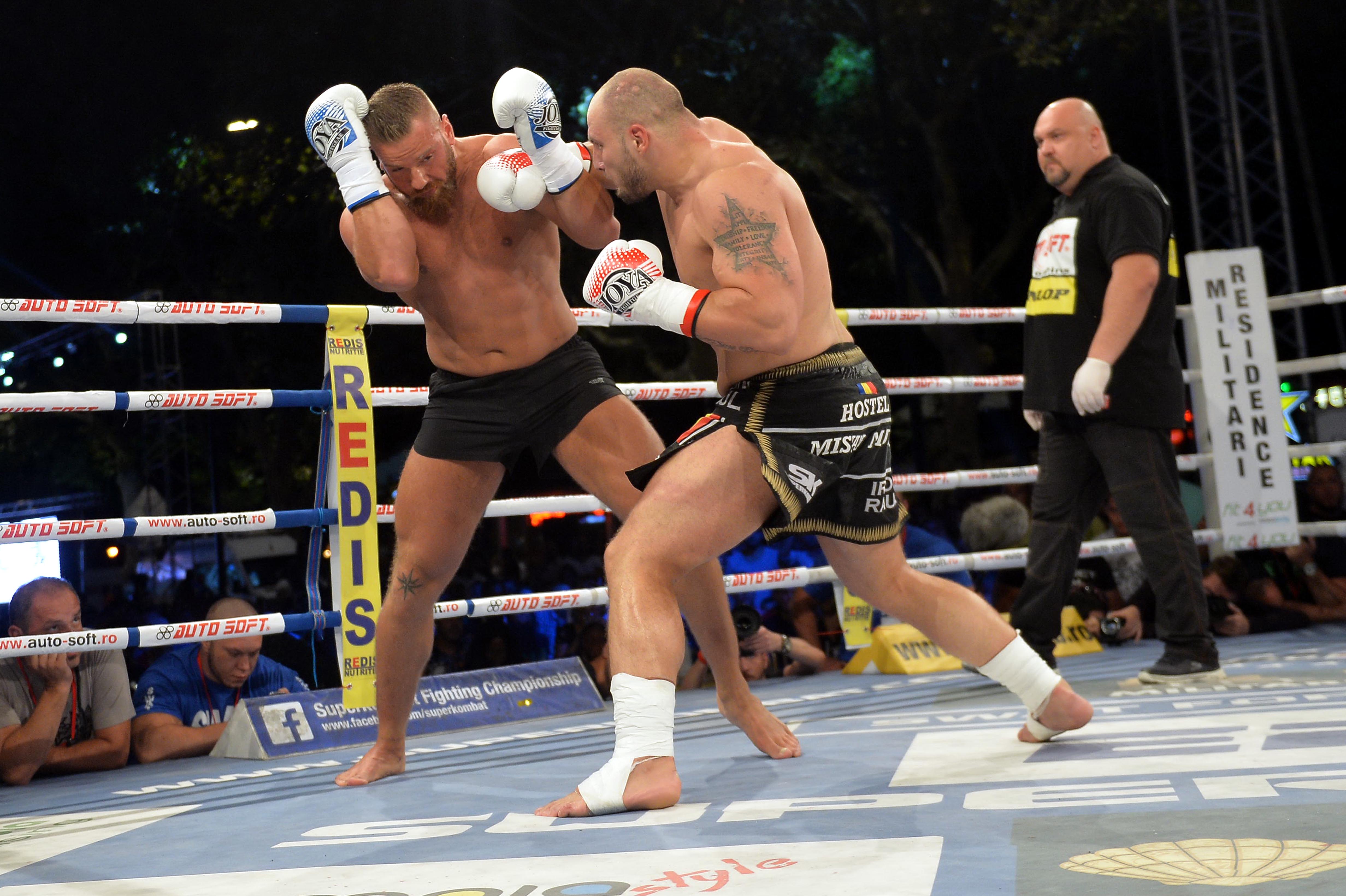 Andrei Stoica îşi păstrează centura de campion mondial / GALERIE FOTO&VIDEO