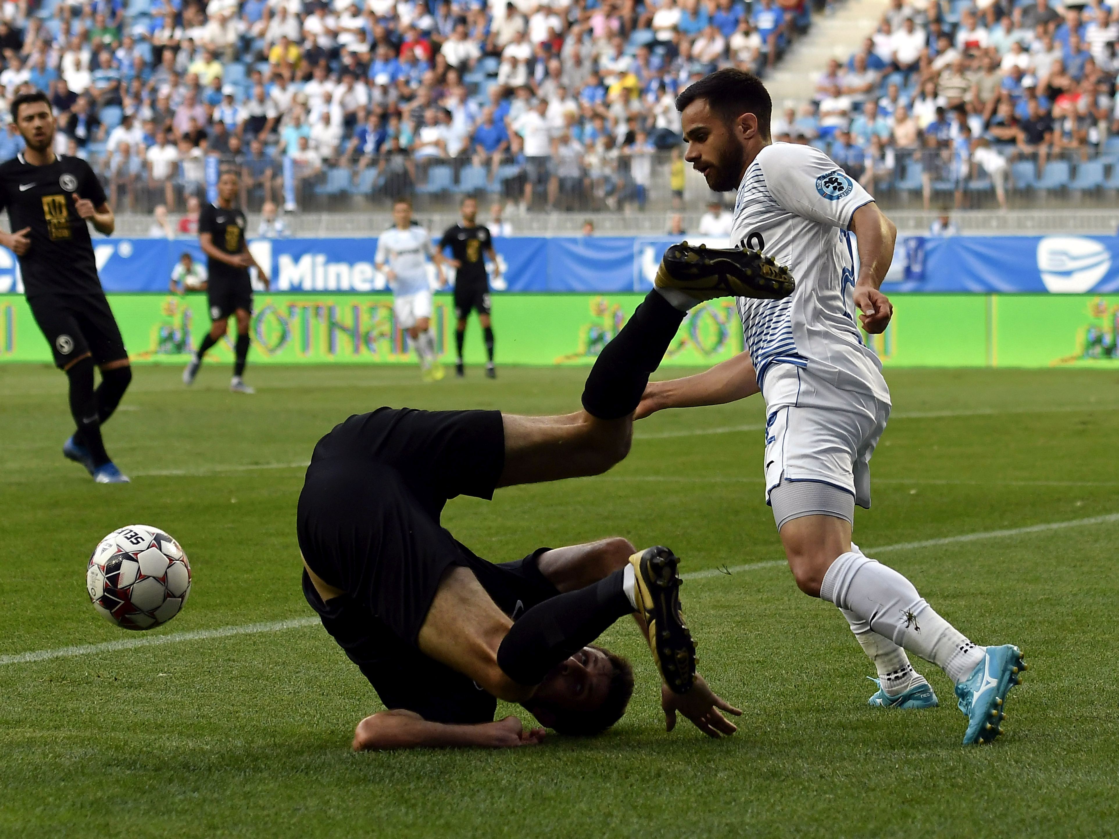 Universitatea Craiova - Sabail 3-2, în turul 1 preliminar din Liga Europa. Oltenii au avut emoții. Honved, viitorul adversar