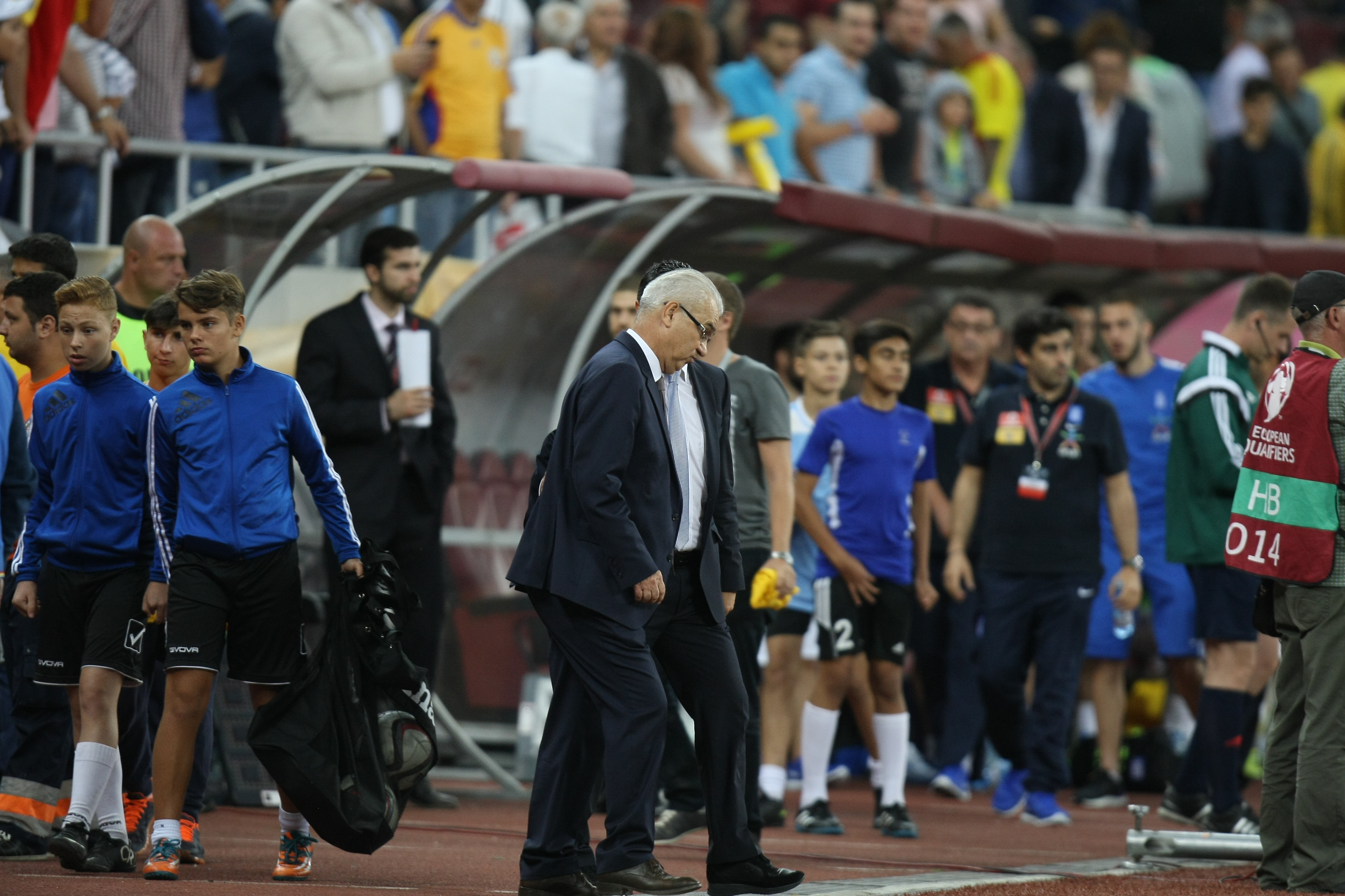 Apărare beton, atac de carton! Naționala României gâfâie în drum spre Euro 2016. Avem cea mai bună defensivă din istorie, dar suntem în pragul cele mai mari crize ofensive din ultimii 67 de ani