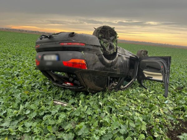 Un bărbat a murit, iar doi copii au fost răniți într-un accident grav în județul Olt