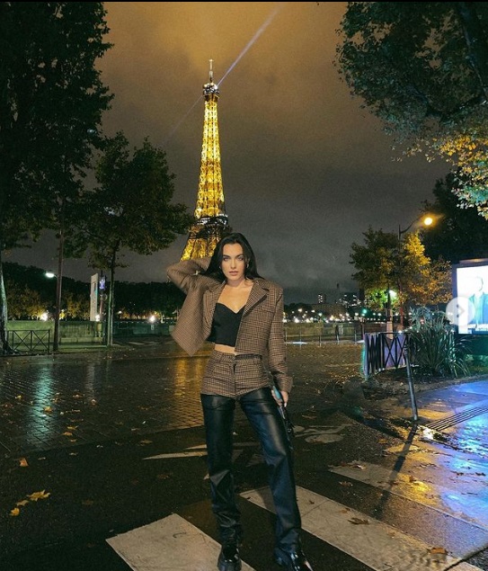 Alexia Eram, în vacanță la Paris fără Mario Fresh. Cine a însoțit-o în escapada din Franța