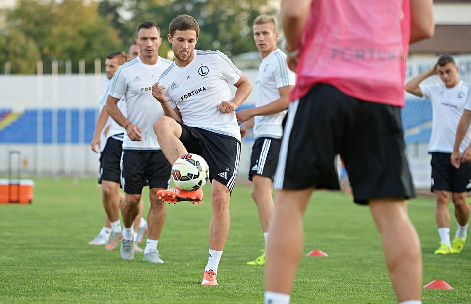 LIGA EUROPA, turul 2, retur: Botoșani - Legia 0-3 (în tur: 0-1) / Astra - Inverness 0-0 (1-0). ^Polonezii au făcut LEGEA cu clovnii Cordoș și Acsinte. Echipa lui Șumudică, zgârcită cu golurile cu scoțienii! West Ham, viitoarea adversară
