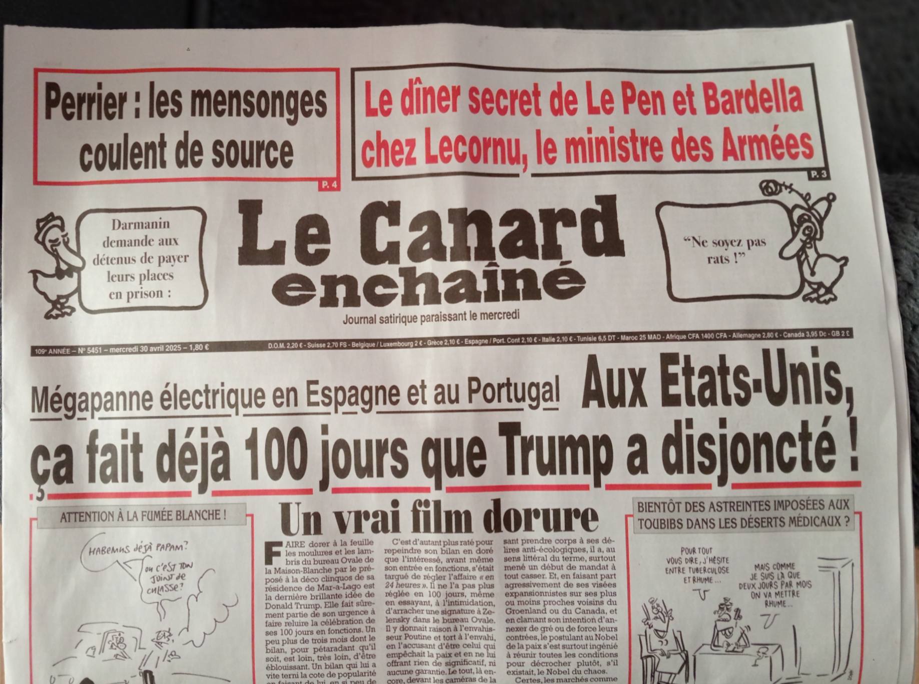 "Iepuri ruși la București", titlul dat de "Le canard enchaine" înainte de alegerile prezidențiale din 4 mai 2025