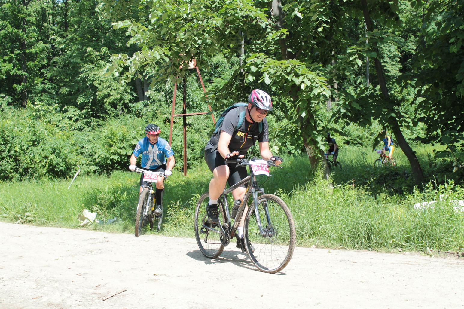 Aproape 1.000 de ciclişti sunt pregătiţi de sport şi distracţie.. La Broaşte!