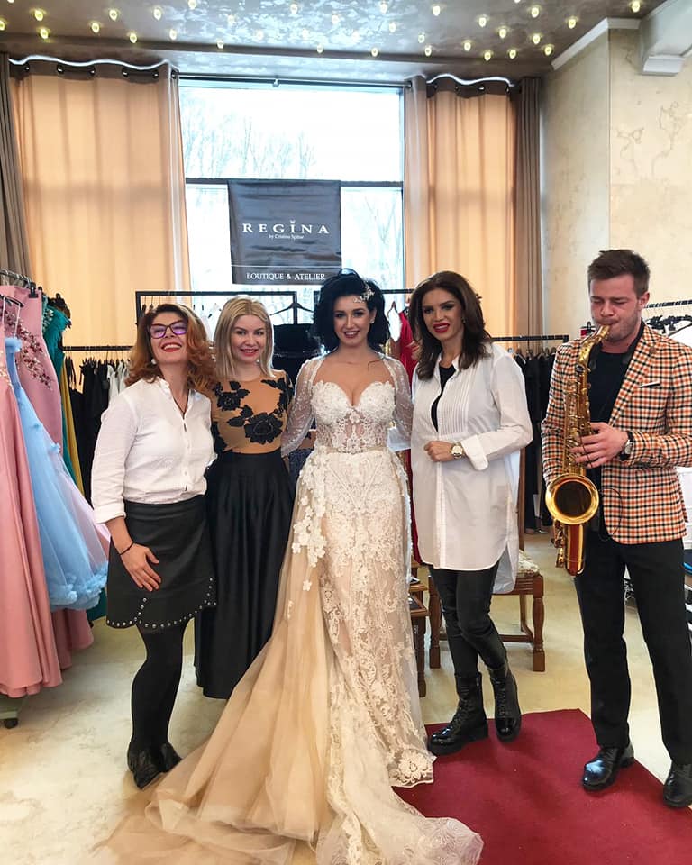 Mirela a făcut alegerea după ce a fost la târgul de nunți de la Cluj. "Știu exact ce îmi doresc peste câteva luni" | FOTO