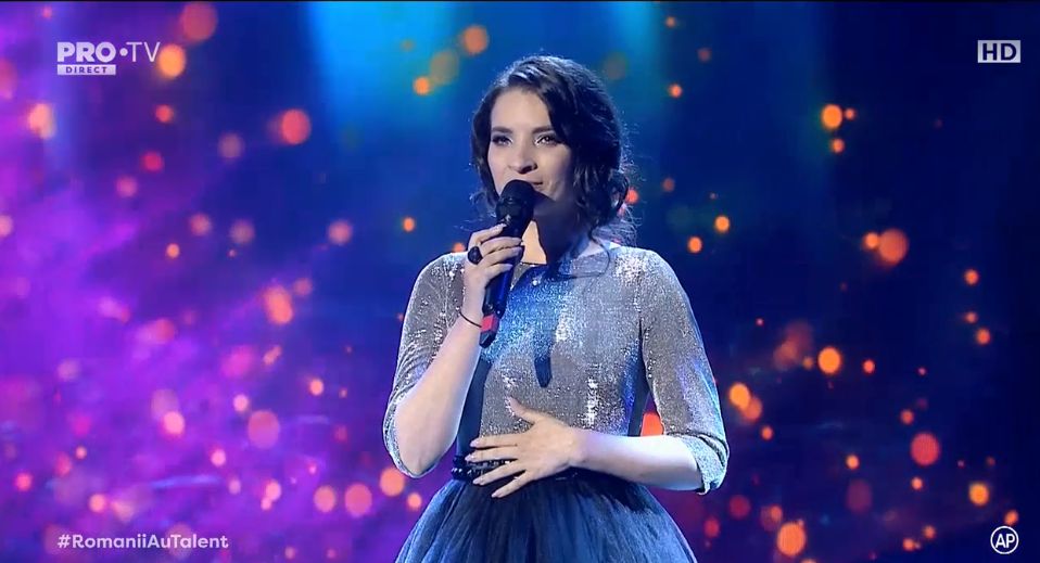 Cum s-a prezentat în semifinală Ana Maria Pantaze, croitoreasa care a obținut Golden Buzz de la Mihai Petre la Românii au talent. Ce a avut de spus juratul după prestația ei | FOTO
