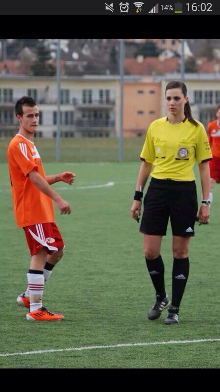 Femeile care îi ”îmblânzesc” pe fotbaliști. Cele mai sexy arbitre din lume. Românce în top! / FOTO&VIDEO