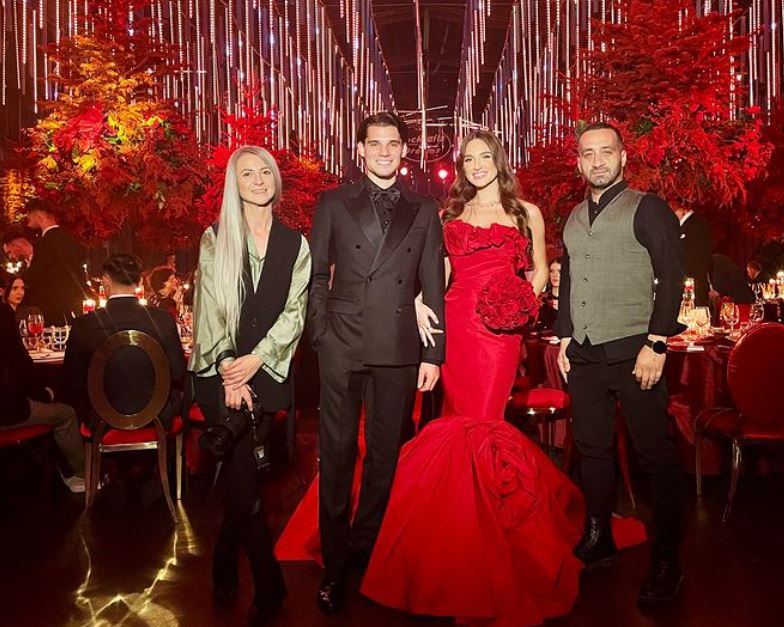 Elena Tănase, soția lui Ianis Hagi, ținute de 25.000 de euro la cununia civilă. Cum a arătat cea de-a doua rochie