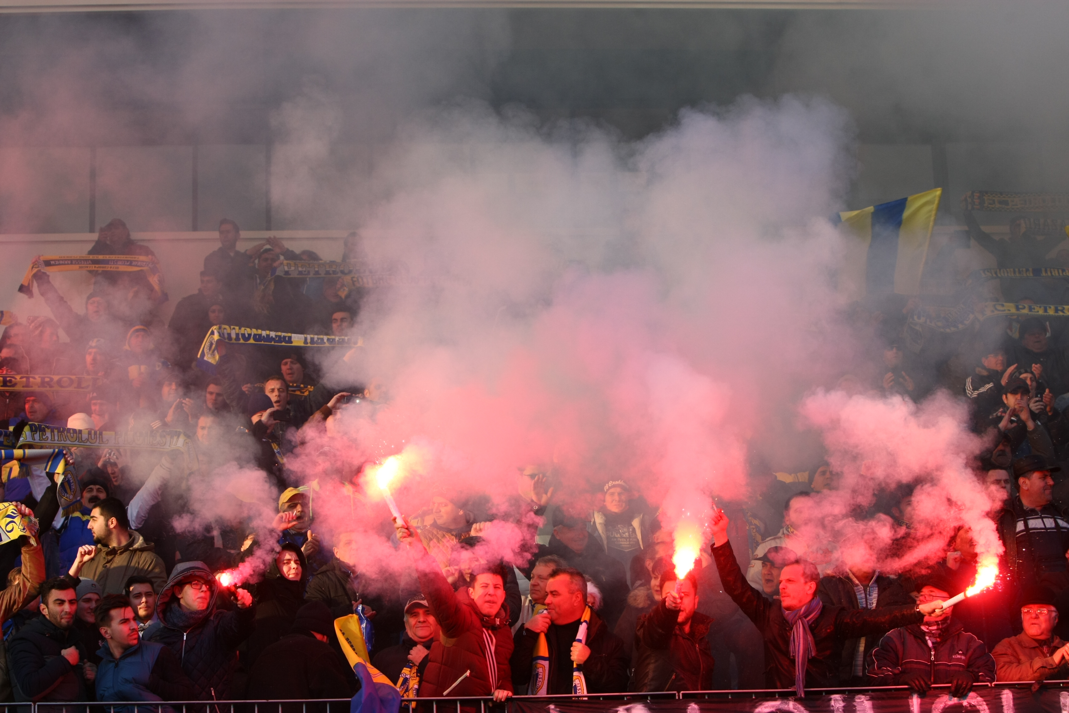 PETROLUL / Reunire incendiară la Ploiești! / GALERIE FOTO & VIDEO