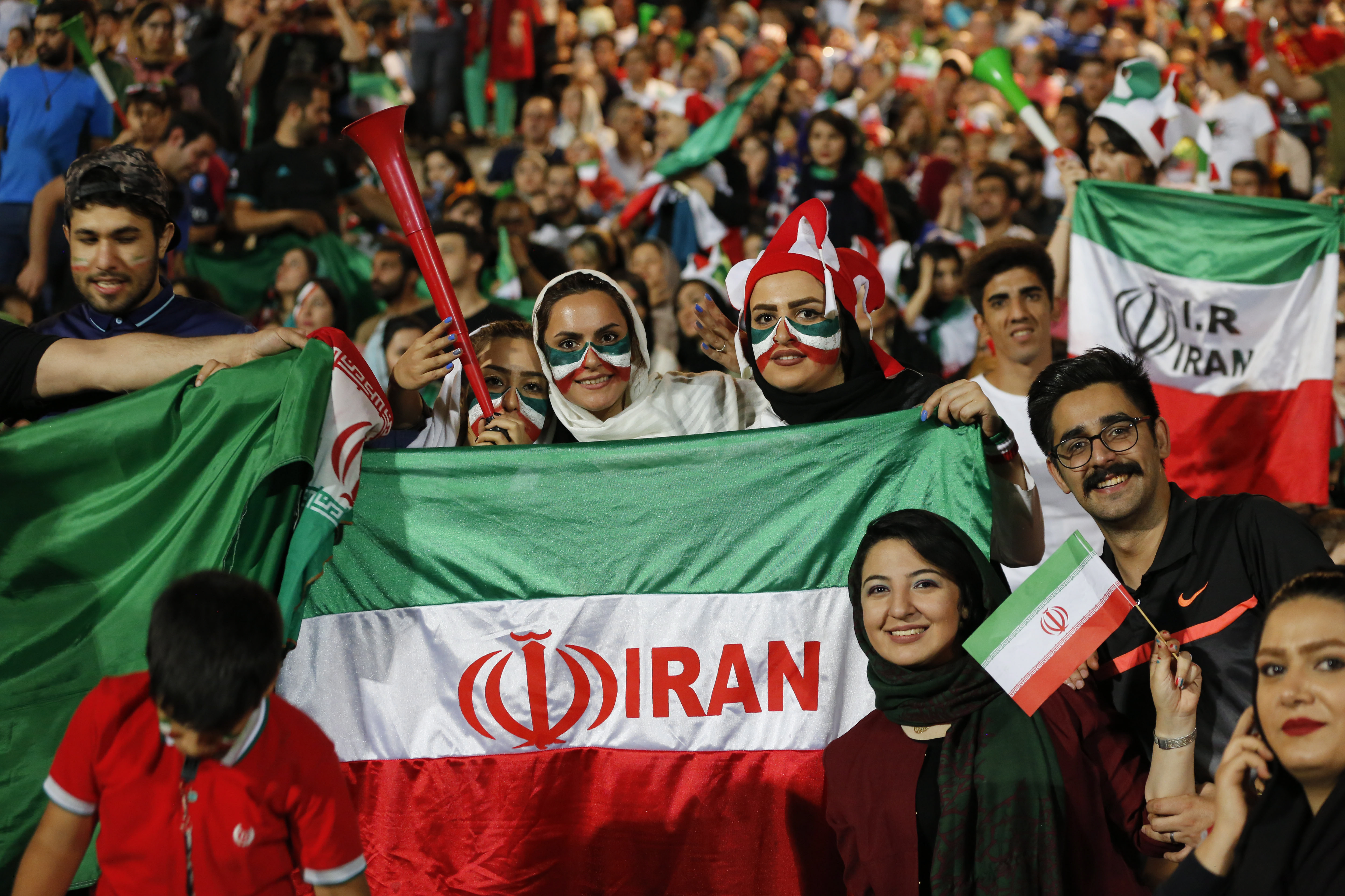 Cum a ratat Iran calificarea în optimile Campionatului Mondial de fotbal 2018. Dramă la Teheran | GALERIE FOTO