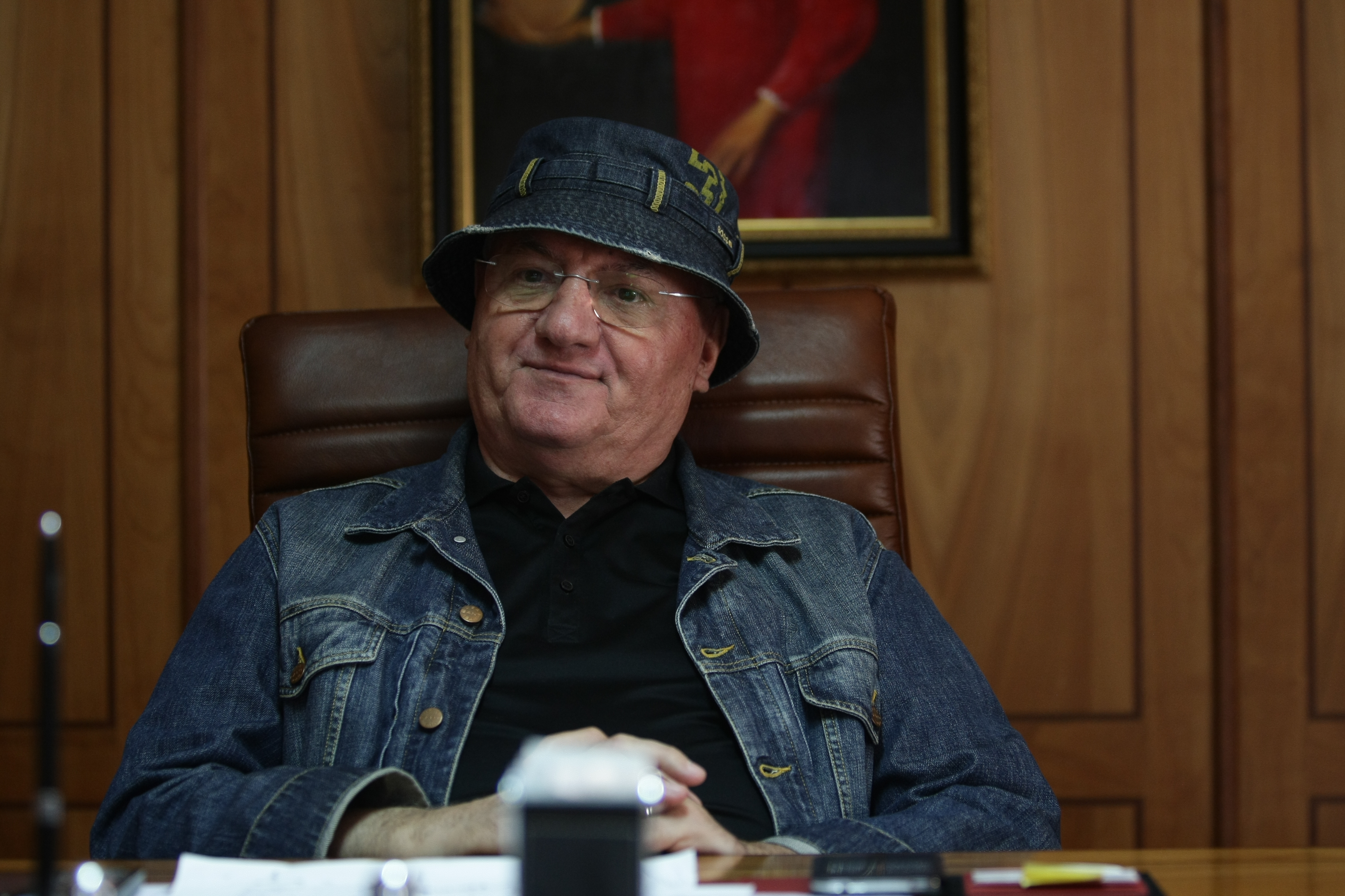 Mitică Dragomir merge zilnic la sală: „Eu nu trag de fiare”. La cei 78 de ani ai săi, obișnuiește și să meargă pe jos, sâmbăta, în parc