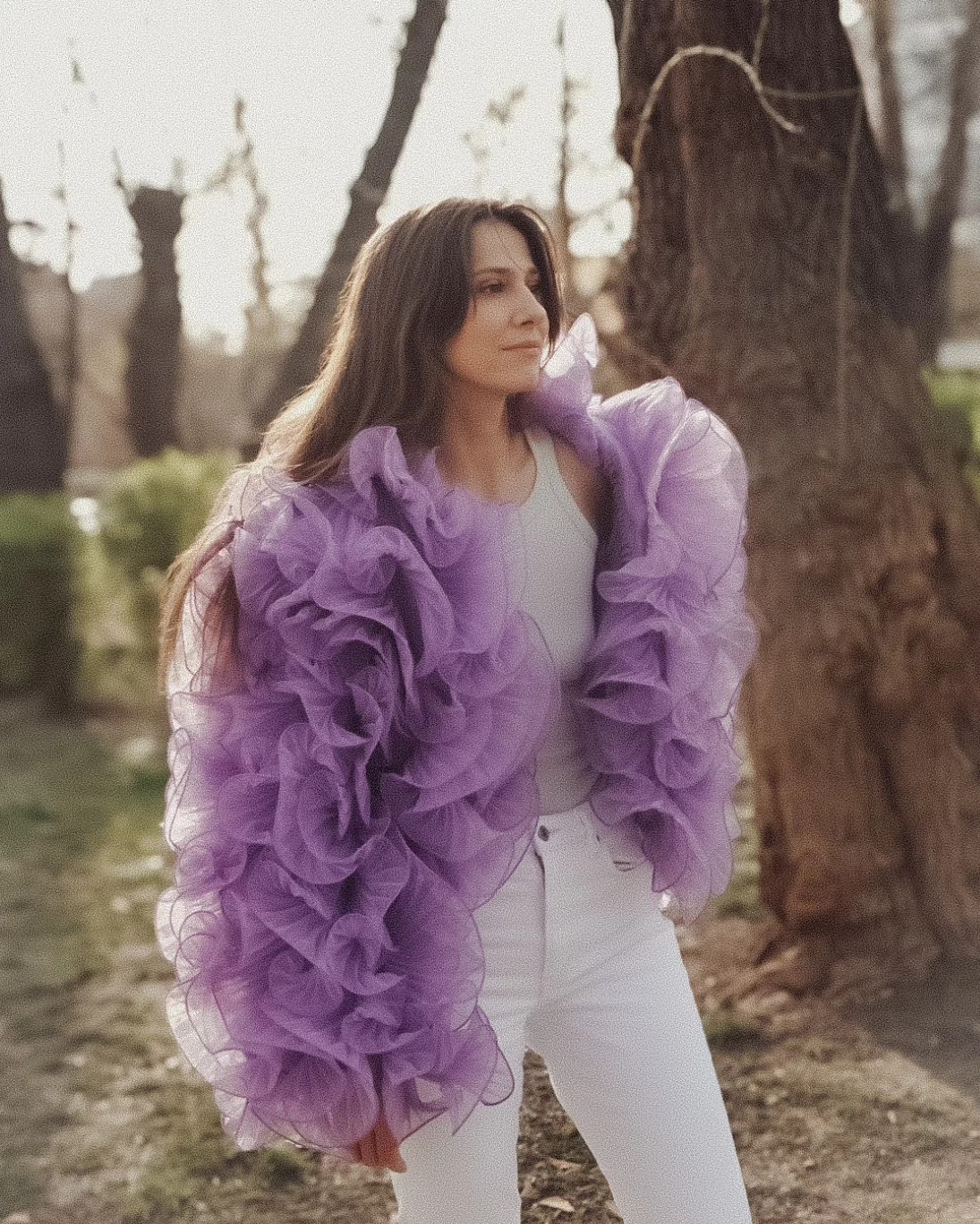 Dana Rogoz a dormit cu familia în rulotă, în fața grădiniței fiicei sale: „Nu ne plictisim”. Următoarea noapte a petrecut-o în fața școlii băiatului ei