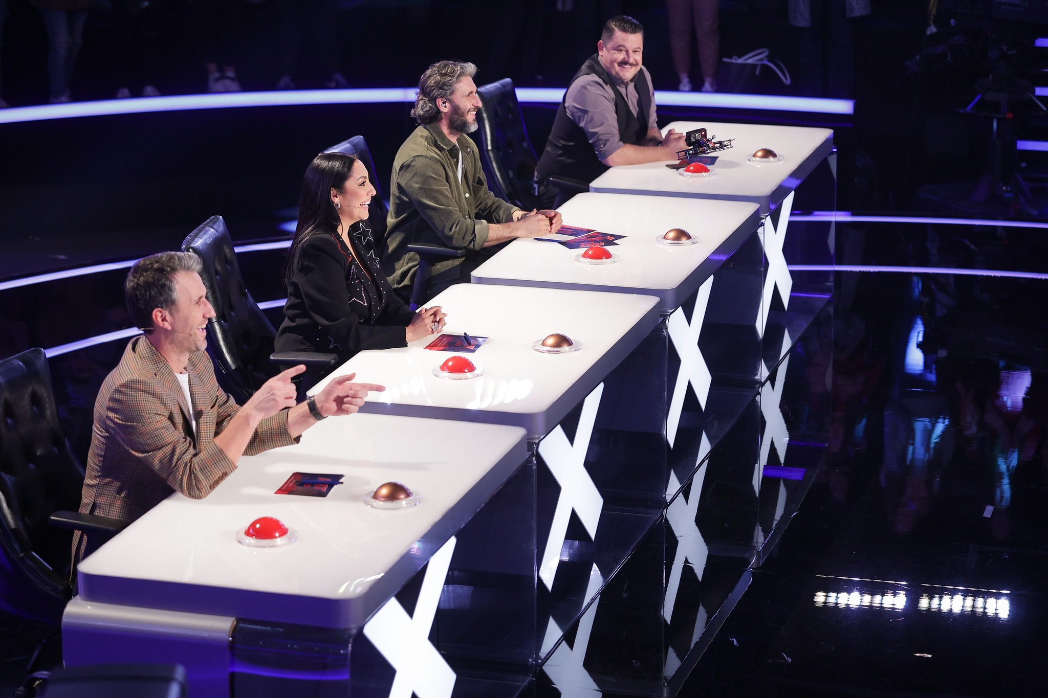Finala Românii au talent 2025. 10 concurenți vor lupta în această seară pentru premiul de 120.000 de euro. Cu câți bani vor fi recompensate locurile 2 și 3