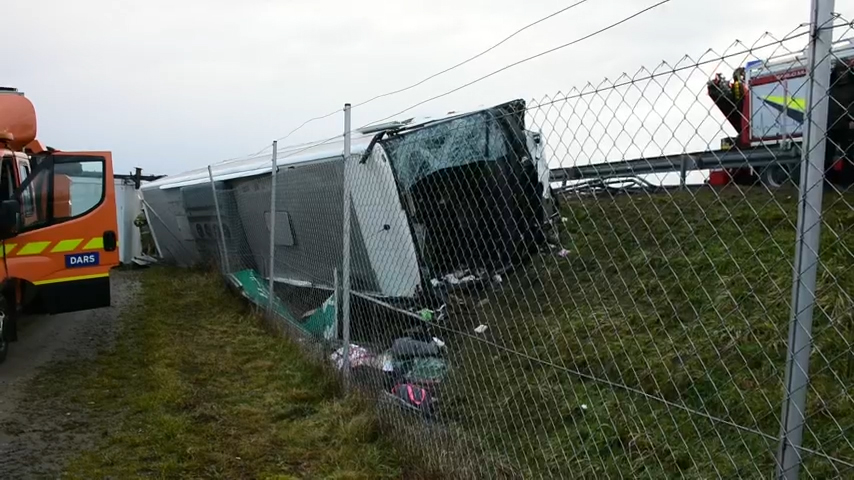 Autocar cu români răsturnat în Slovenia. Trei români au murit și alți patru au fost răniți