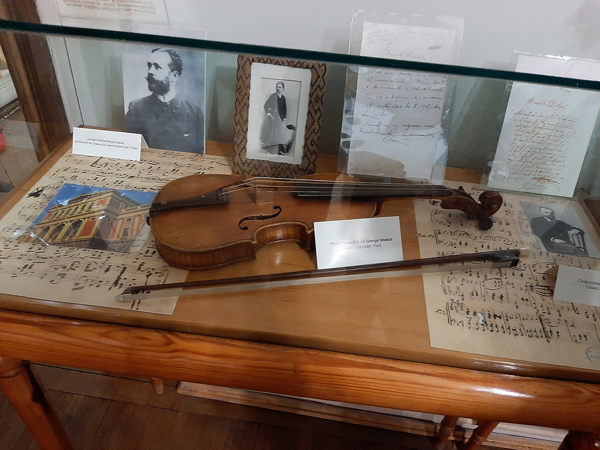 POVEȘTI DIN BUCUREȘTI | Două istorii într-un singur loc: Palatul Cantacuzino și Muzeul George Enescu