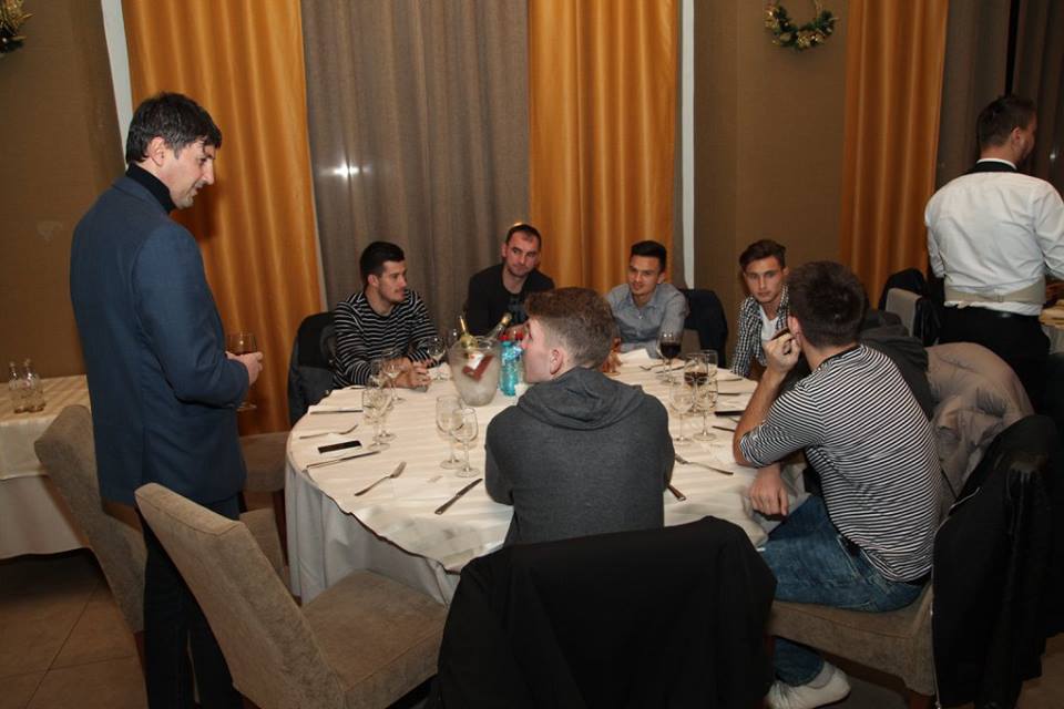 Viitorul a făcut banchetul de final de an înaintea meciului cu Voluntari / GALERIE FOTO&VIDEO